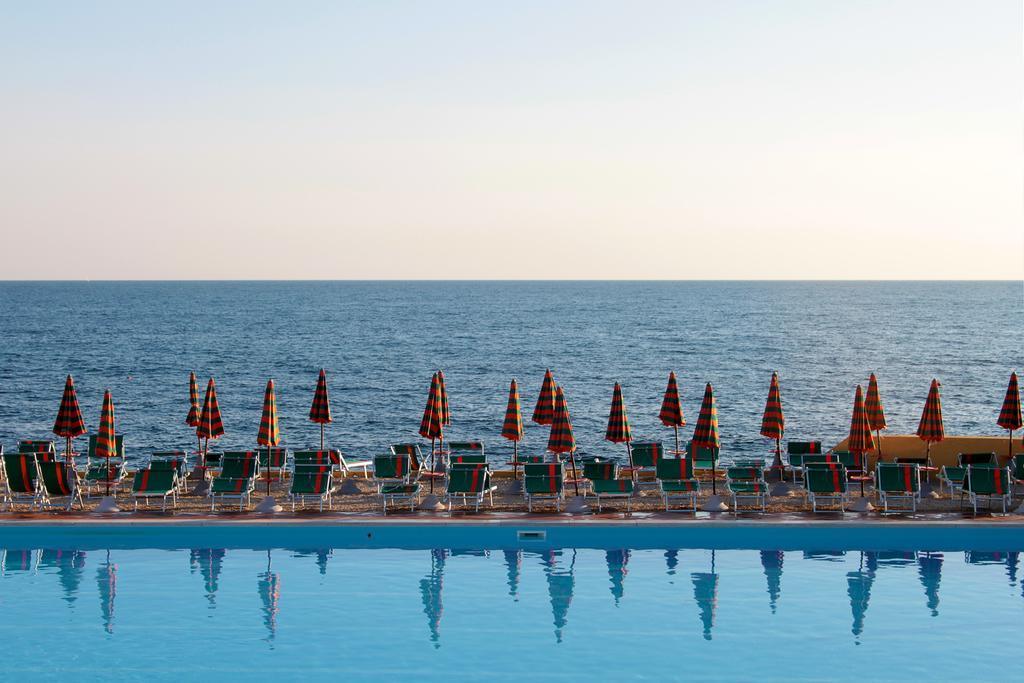 Mercure Civitavecchia Sunbay Park Hotel Exterior foto