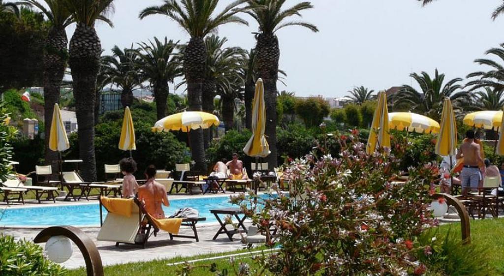 Mercure Civitavecchia Sunbay Park Hotel Exterior foto