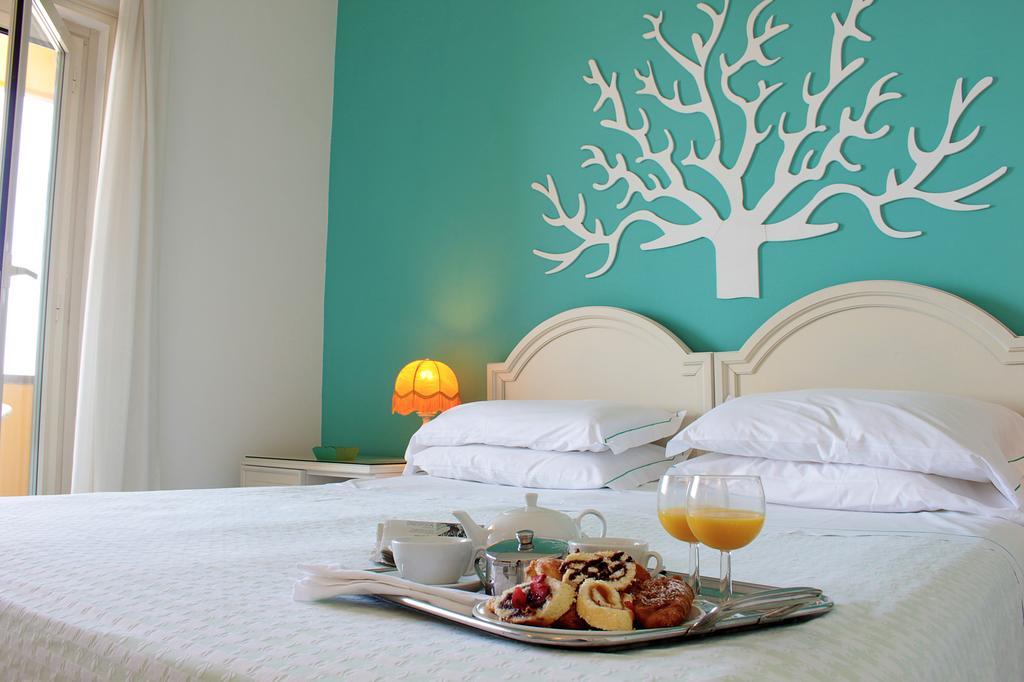 Mercure Civitavecchia Sunbay Park Hotel Exterior foto